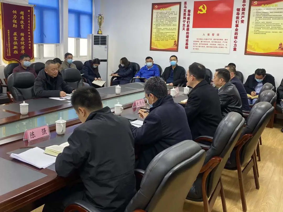 阿斯頓 安撫 阿斯頓 安撫